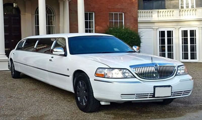 Milwaukee lincoln towncar stretch limo